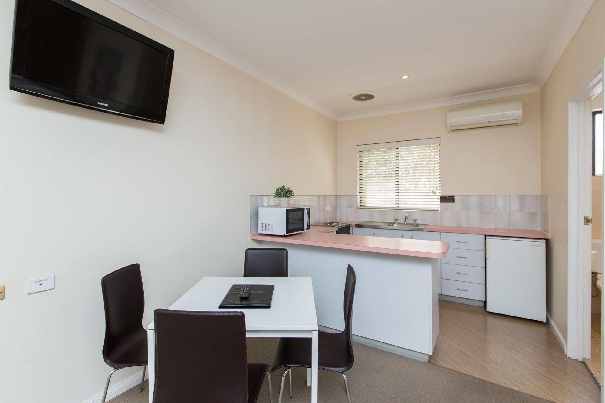 Lincoln Cottage Motor Inn Wagga Wagga Zewnętrze zdjęcie